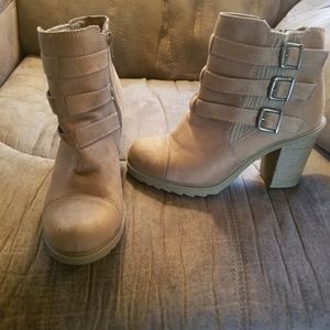 Women's size 9 heeled booties with buckles